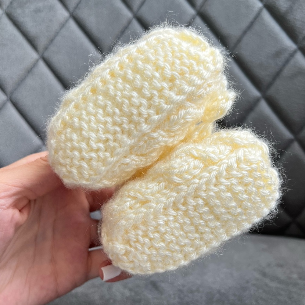 Handmade Pale Yellow Baby Booties - Picture 7 of 7